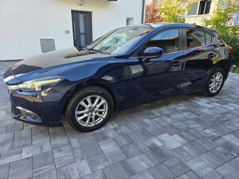 Mazda 3 Sport CD150 automatik reg godinu dana 2017 god, fotografija 2
