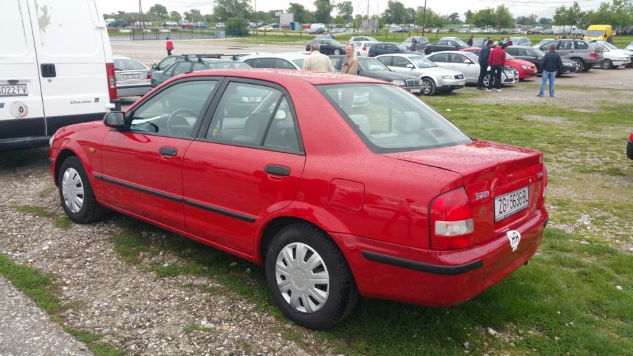 Mazda 323 F 1,3 i 2.vlasnik, 1999 god.