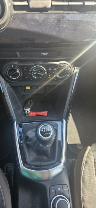 Mazda 2 G90 CHALLENGE, fotografija 12