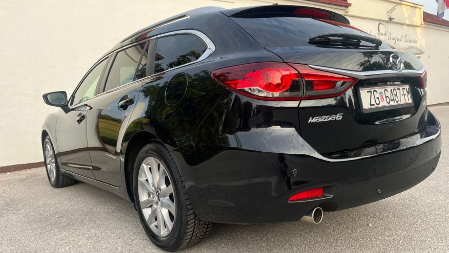 Mazda 6 2.2 diesel 150 ks odlično stanje reg 9/2027, fotografija 3