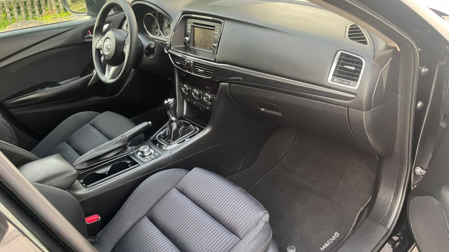 Mazda 6 2.2 diesel 150 ks odlično stanje reg 9/2027, fotografija 16