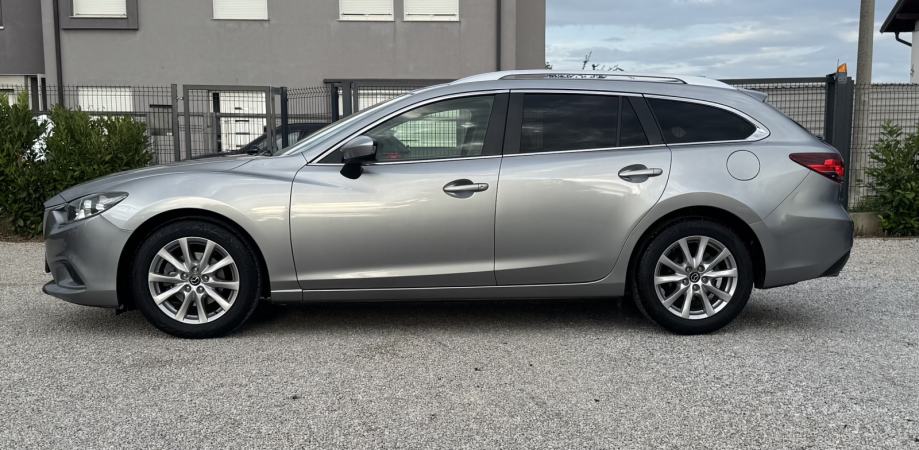 Mazda 6 Sport Combi 2,0 i benzinac = 126 000 km = KUPLJEN NOV HR, fotografija 7