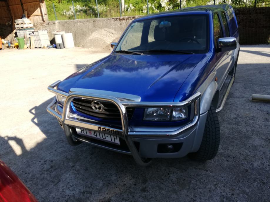 Мазда б 2500