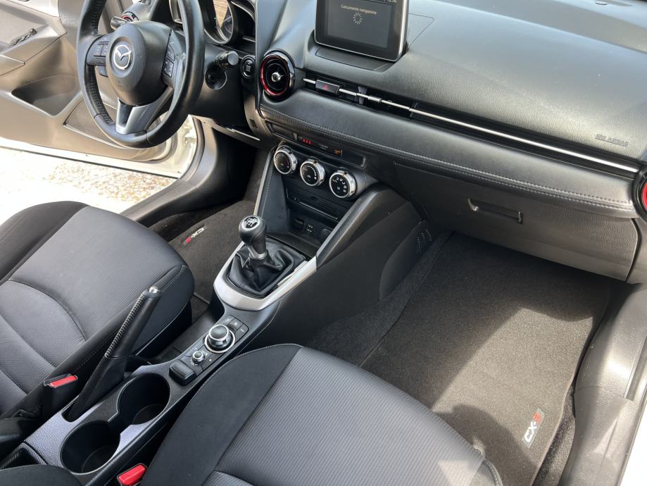 Mazda CX-3 CD105 Challenge, fotografija 9