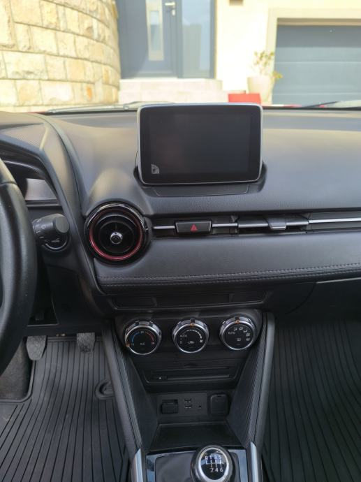 Mazda CX-3 CD105 Challenge, fotografija 8
