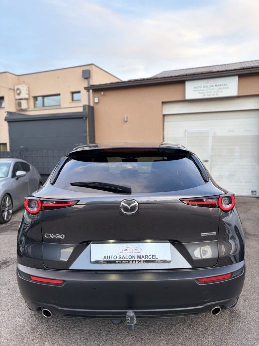 Mazda CX-30 1.8d Automatik KOŽA,FULL LED,360KAMERA…, fotografija 6