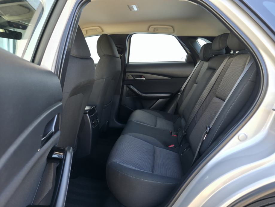 Mazda CX-30 G122 AT Prime LED-ACC-HEAD-GRIJANJE-KEYLESS-KAMER-360-16C-, fotografija 7