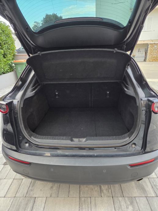Mazda CX-30 G150 automatik, fotografija 7