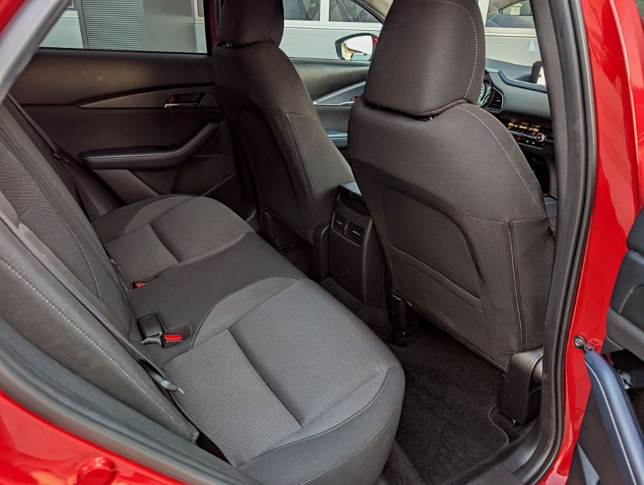 Mazda CX-30 X180 GT, fotografija 13