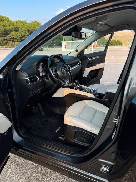 Mazda CX-5 2.2 184KS AWD Revolution Top – Servisna - 12.2018, fotografija 17