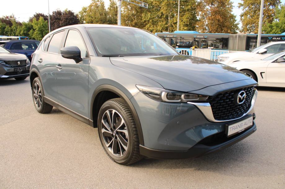 Elegantes Mazda Cx 5 Automatik Ebenbildnull