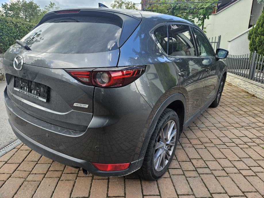 Elegantes Mazda Cx 5 Automatik Ebenbild