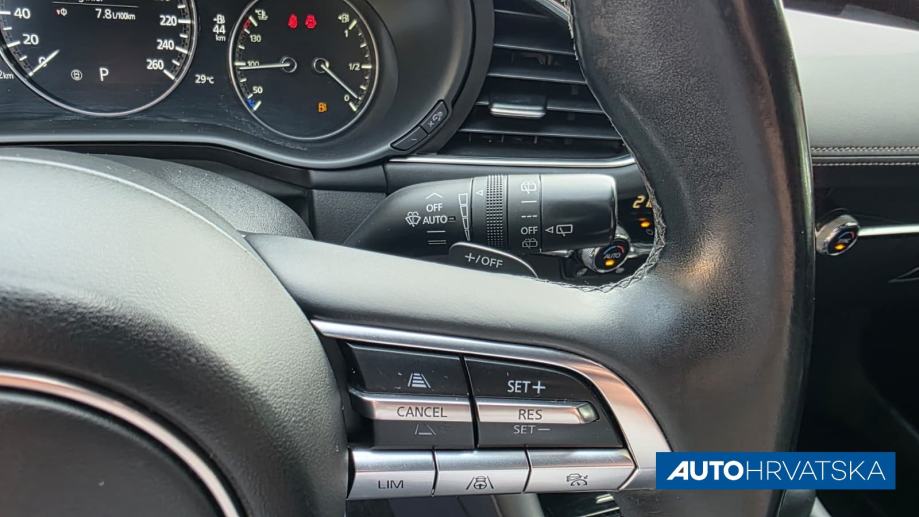 Mazda3 HB Skyactiv-G122 AT Plus SA SO LU ST, 13.490,00 €, fotografija 17