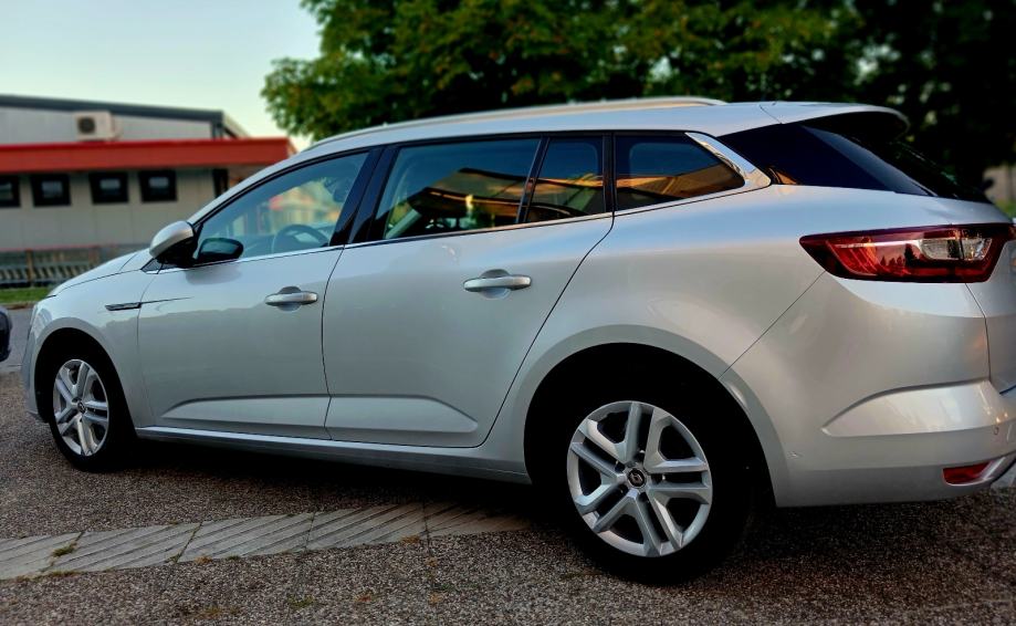 Megane Gt 1.5 dCi /110ks⭐1.vlasnik/158 tkm⭐JAMSTVO do 2 godine⭐, fotografija 4