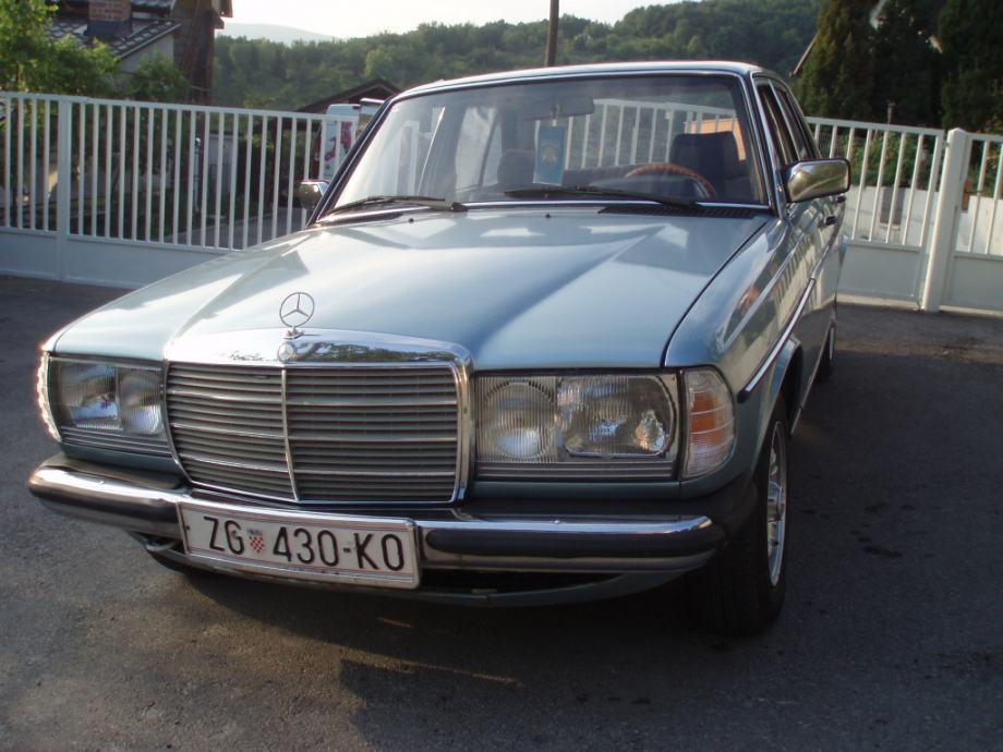 Mercedes 123 240 , 1982 god.