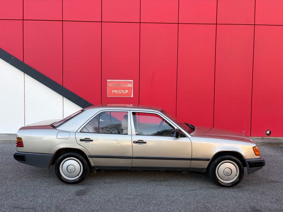 MERCEDES 124 200 D ŠIBER SERVO RADIO ZA VOZIT ODLIČAN!!!!, fotografija 6