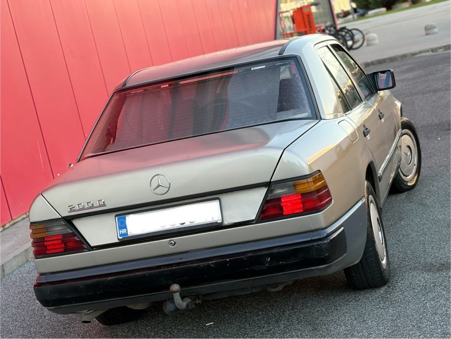 MERCEDES 124 200 D ŠIBER SERVO RADIO ZA VOZIT ODLIČAN!!!!, fotografija 4