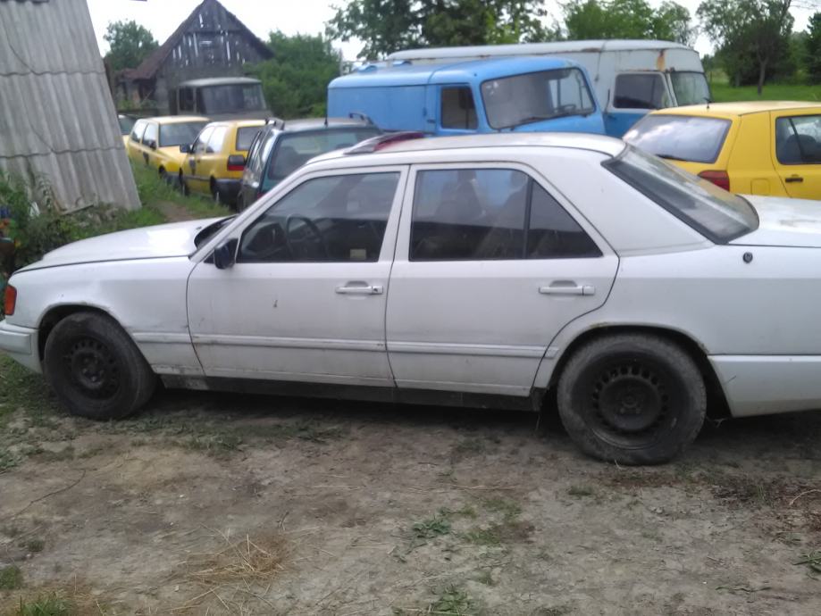 Мерседес 124 200