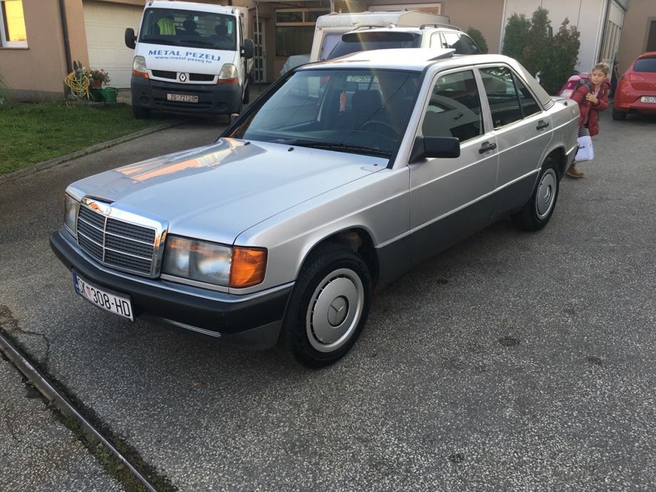 Mercedes 190 1,8,prvi vlasnik,reg09/17,219000 km!!!, 1992 god.