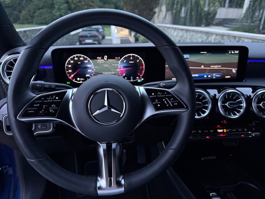 Mercedes A 200 d PROGRESSIVE, FACELIFT, LED, ACC, SERVISNA,REGISTRIRAN, fotografija 10