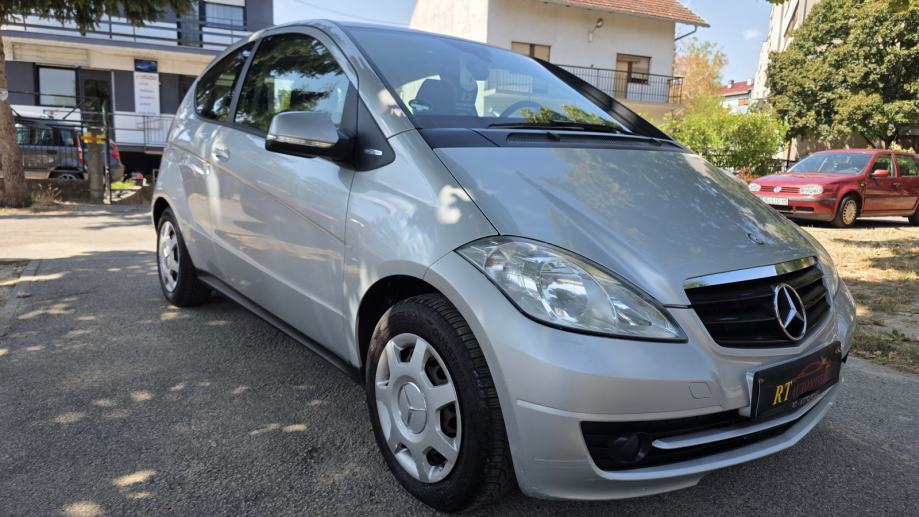 Mercedes A-klasa 160 benzin, BLUE EFFICIENCY servisna, klima, NOV, NOV, fotografija 4