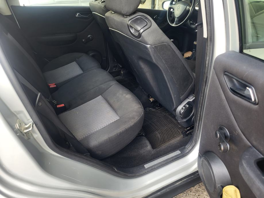 MERCEDES A KLASA 160 CDI KLIMA GRIJANJE SJEDALA EL.PAKET REG 11/2026, fotografija 15