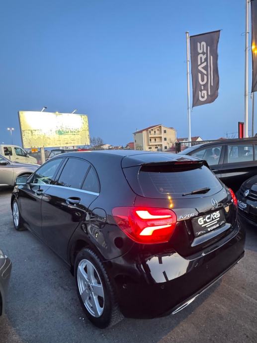 Mercedes A-klasa 200d 7G-AUTOMATIK—FULL LED—KAMERA—AMBIENT—NAVI—RADAR!, fotografija 3