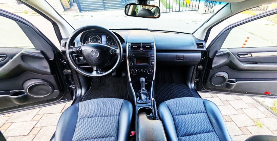 Mercedes A160 CDI 2009. Alu 16" Grijanje sjedala, Reg 02.2027. ZAMJENA, fotografija 13