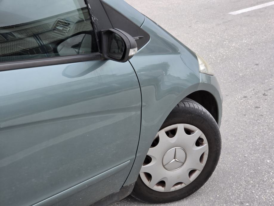 Mercedes- A180 CDI 2.0d 2005g klima, servo, mala potrošnja, fotografija 9