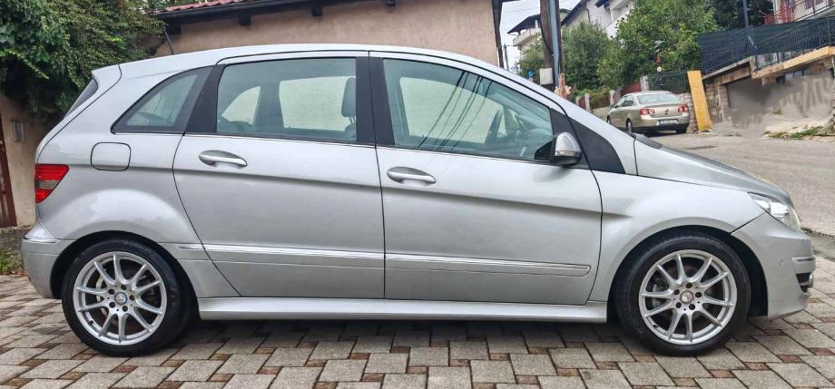 Mercedes B 200 CDI automatik 2011. PANORAMA, KOŽA, PREKRASNA, ZAMJENA, fotografija 3
