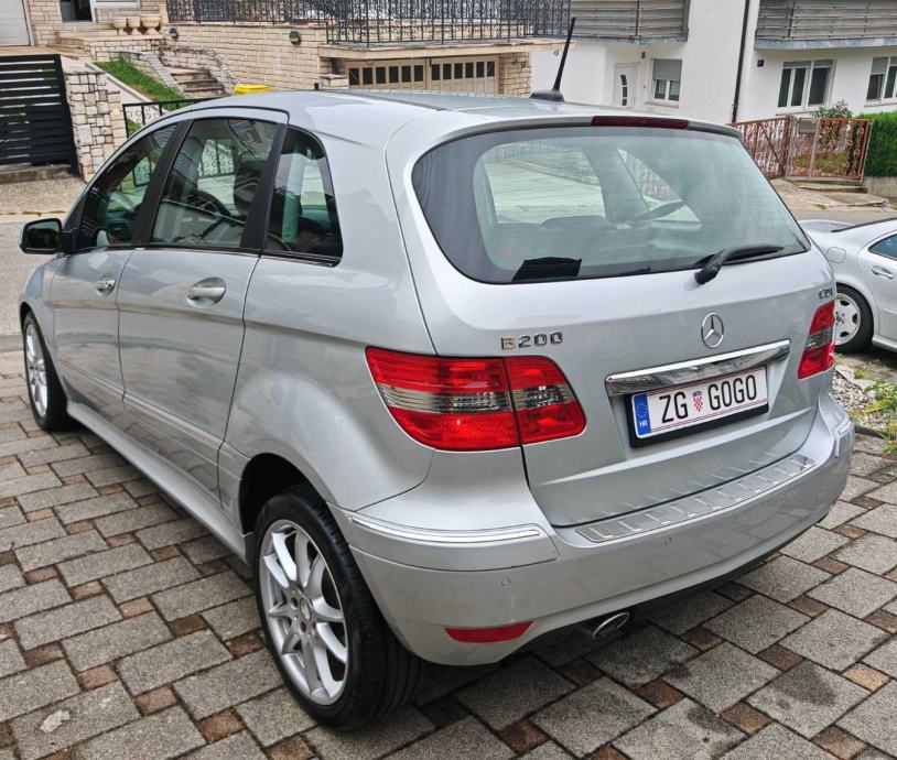 Mercedes B 200 CDI automatik 2011. PANORAMA, KOŽA, PREKRASNA, ZAMJENA, fotografija 7