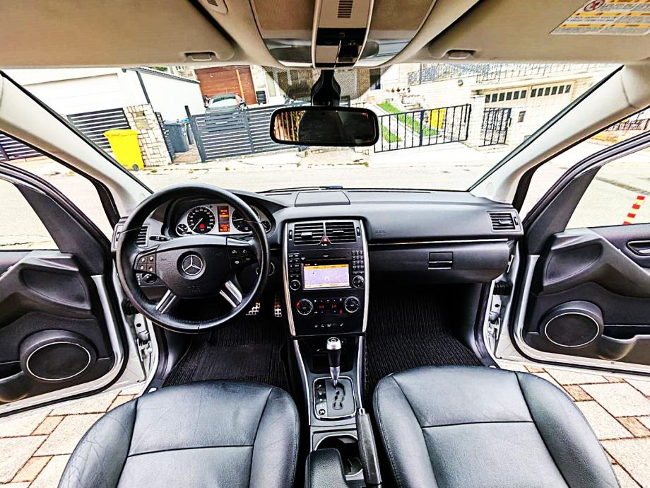 Mercedes B 200 CDI automatik 2011. PANORAMA, KOŽA, PREKRASNA, ZAMJENA, fotografija 17