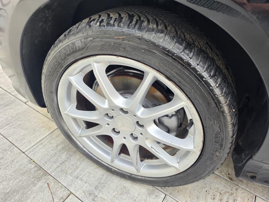 MERCEDES B-CLASA 200 CDI =KLIMA=KARTICA - 36 RATA, fotografija 5
