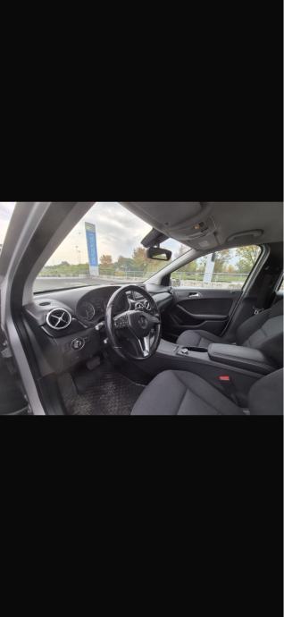 Mercedes B klada, fotografija 5