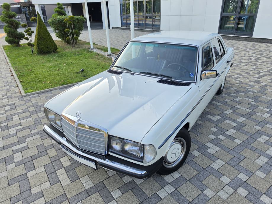 Mercedes-Benz 123