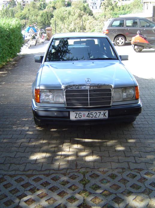 Мерседес 124 200