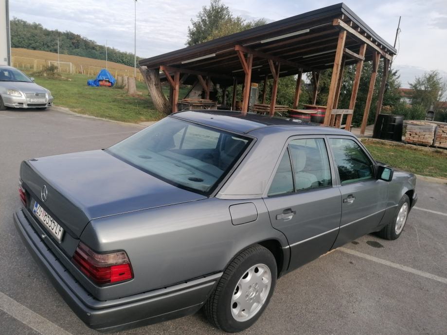 Mercedes-Benz 124 300d, fotografija 8