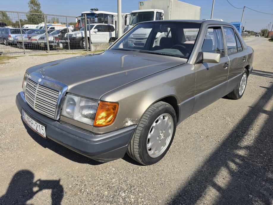 Mercedes-Benz 124 E 230 klima, fotografija 2