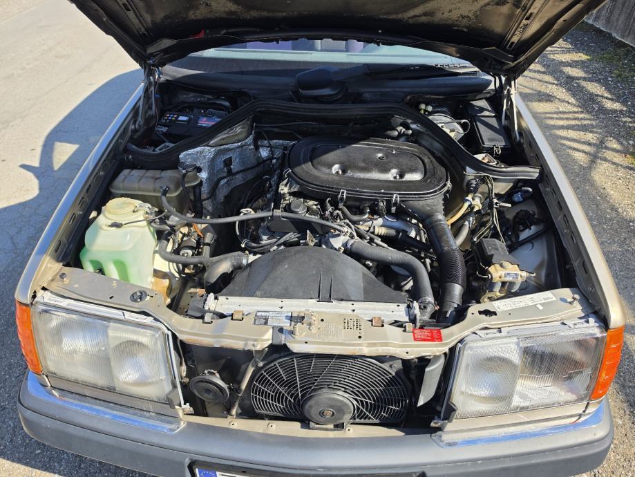 Mercedes-Benz 124 E 230 klima, fotografija 5