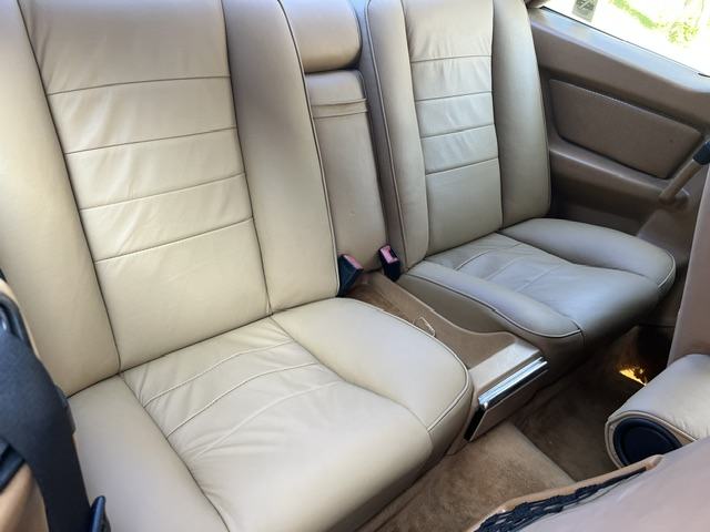 Mercedes-Benz 126 coupe 560, 1986 god, odlično stanje, bez hrđe, fotografija 12