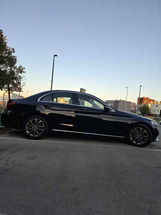 Mercedes-Benz C klasa 2017 god diesel, fotografija 2