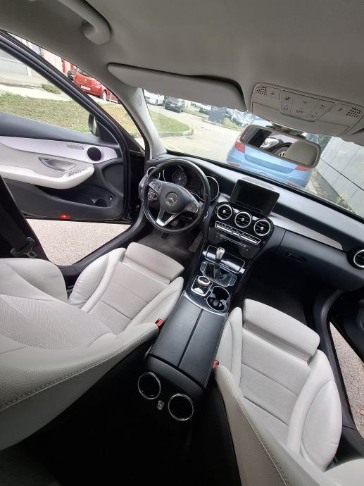 Mercedes-Benz C klasa 2017 god diesel, fotografija 12