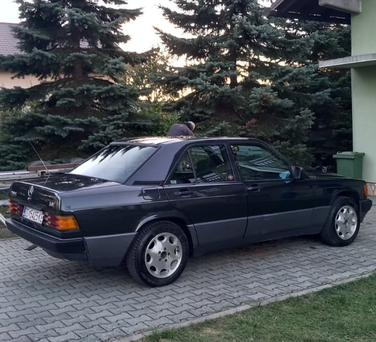 Mercedes-Benz 190