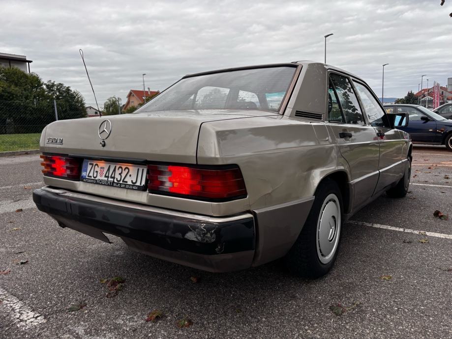 Mercedes-Benz 190 2,0, pogled izvana - slika 4