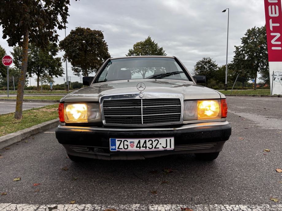Mercedes-Benz 190 2,0, pogled izvana - slika 5