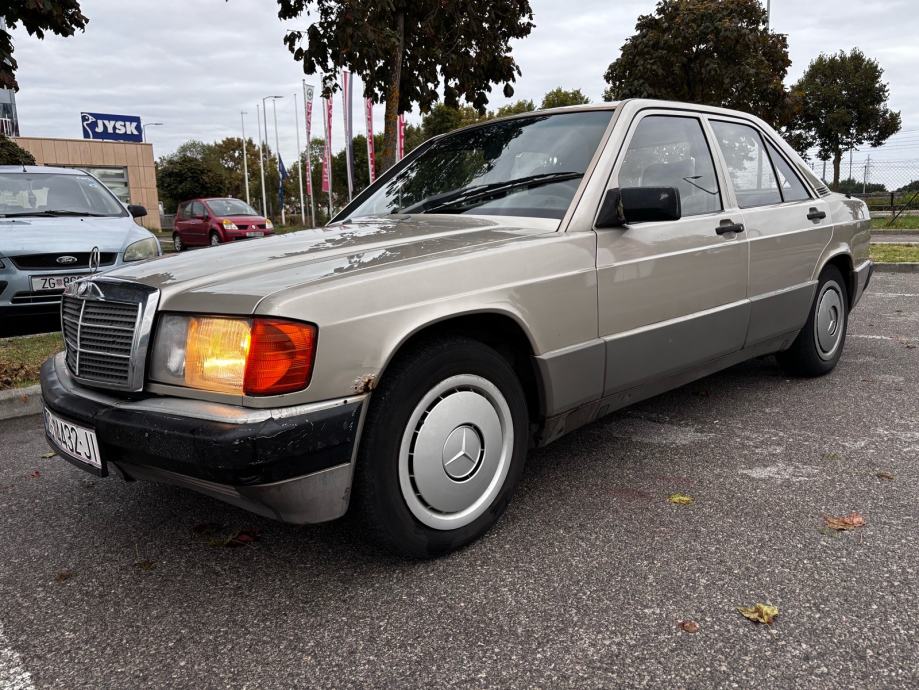 Mercedes-Benz 190 2,0, fotografija 7