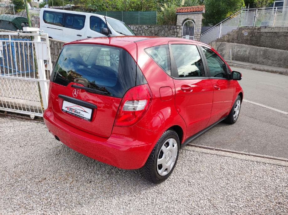 mercedes-benz-a-160-80-000km-novo-servisna-rezerviran-2010-god