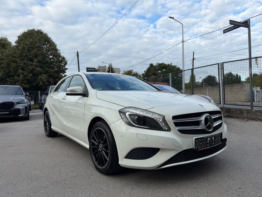 Mercedes-Benz A 180d Urban **AUTOMATIK**, fotografija 3