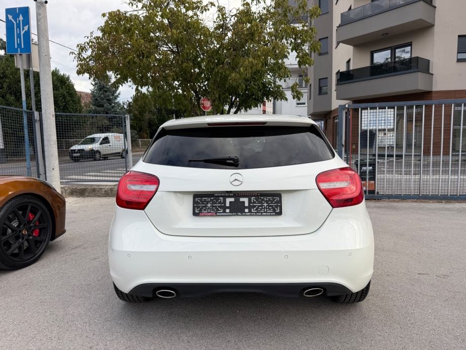 Mercedes-Benz A 180d Urban **AUTOMATIK**, fotografija 6