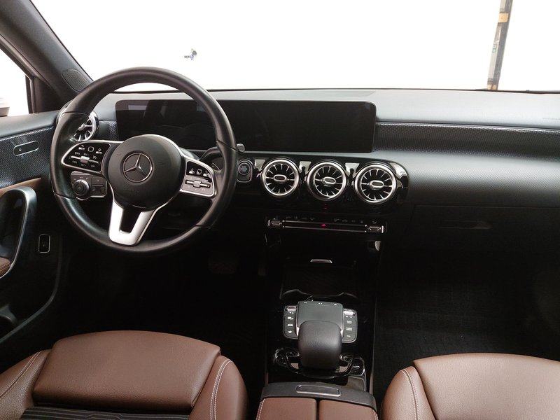Mercedes-Benz A 250 e automatik Progressive • Full LED • digitalni ins, fotografija 17